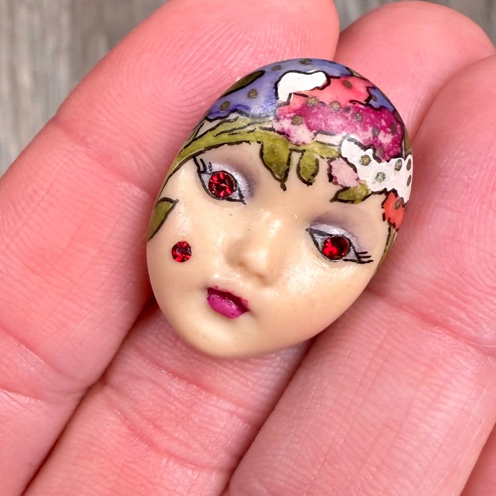 Vintage Adagio Signed Artisan Porcelain Lady‎ Face Brooch Floral Hand Painted
